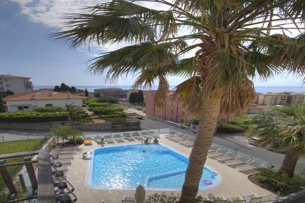 Hotel Casella Pietra Ligure Kültér fotó
